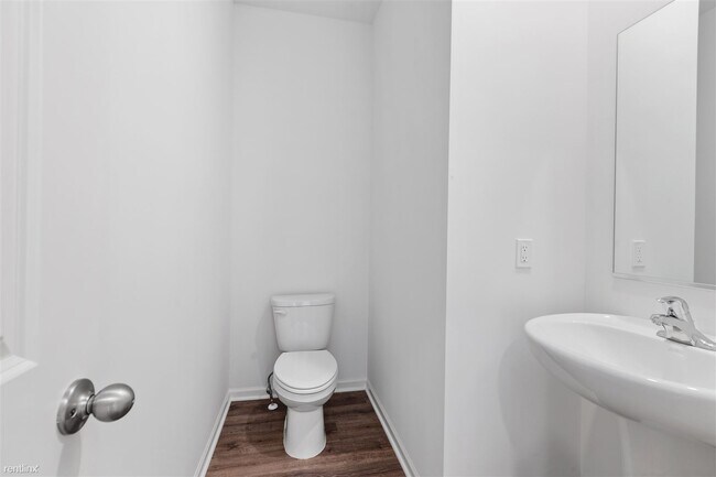 Foto del edificio - 3 br, 2.5 bath House - 10350 Morse Place