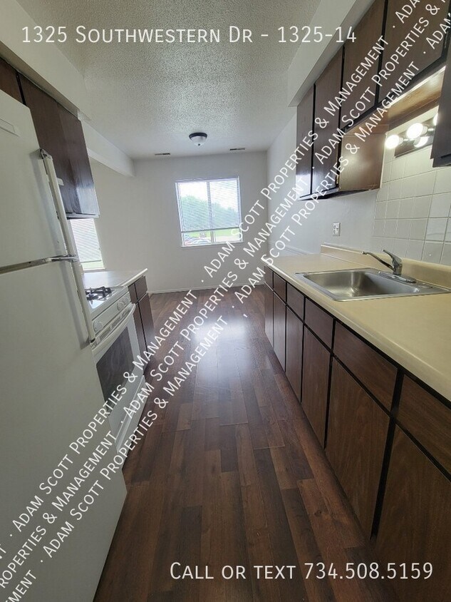 1325 Southwestern Dr Unit 132514, Tecumseh, MI 49286 Room for Rent