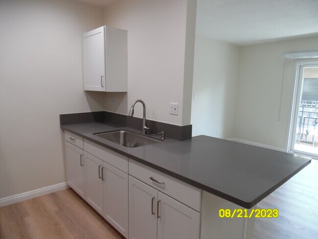 Foto del edificio - 1255 Seward St