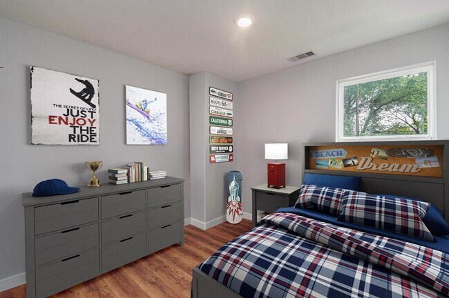 Building Photo - 7954 Nashville St