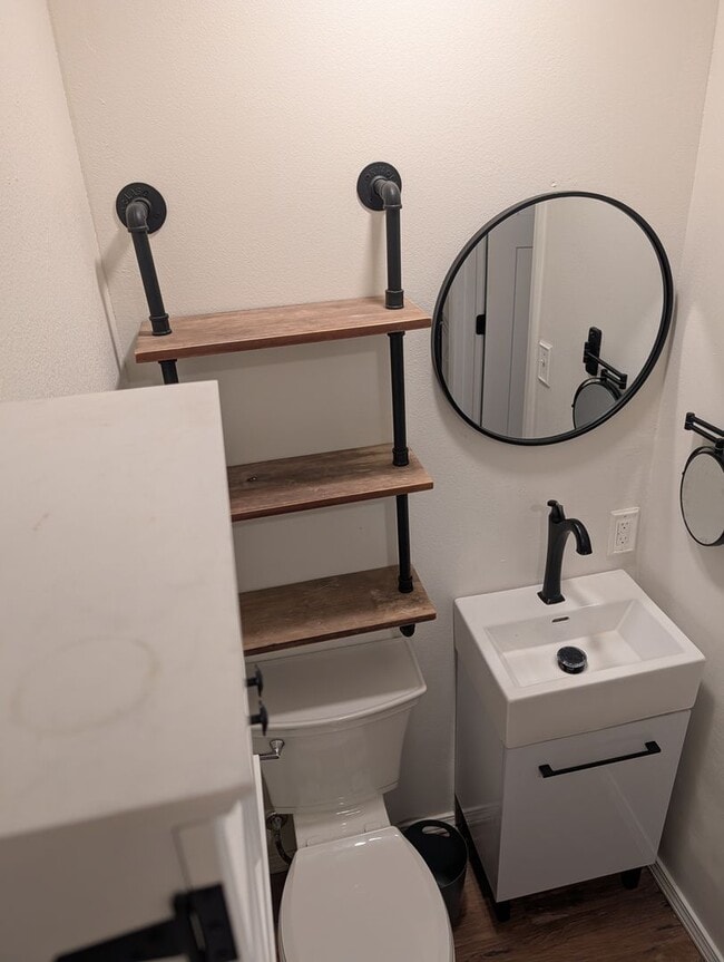 Building Photo - 181 Honeysuckle Ln