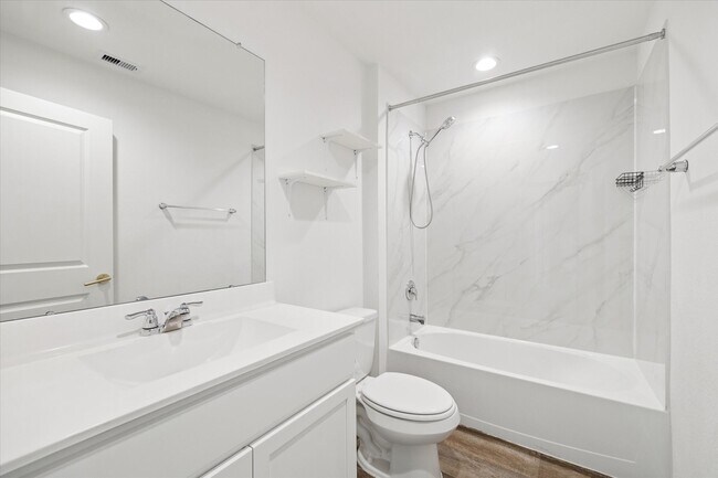 Building Photo - 2938 Bur Lndg Ln