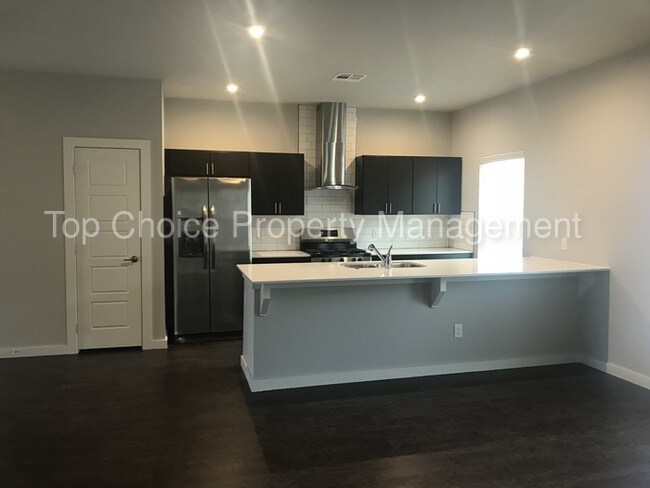 Foto del edificio - 17601 Hampton Park