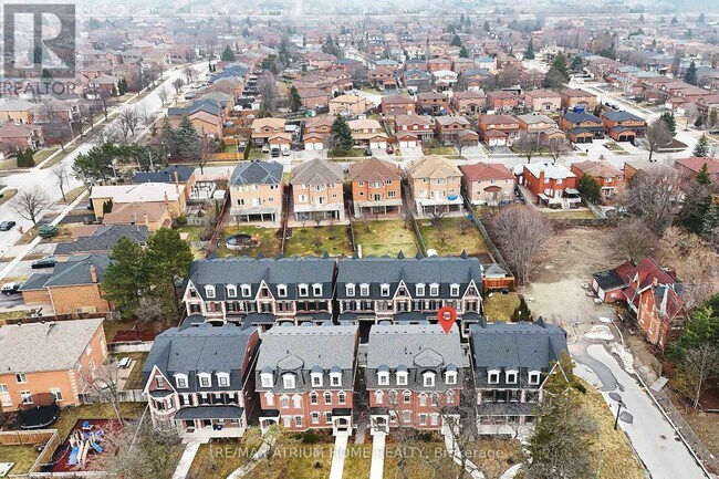 Photo du bâtiment - 9797 Keele St