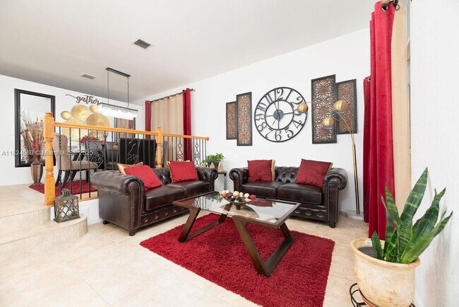 Foto del edificio - 4832 SW 159th Ave