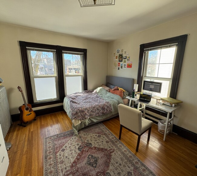 Foto del edificio - 211 Holland St