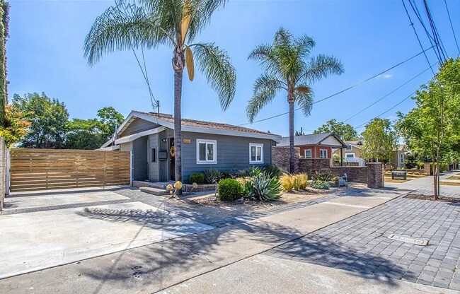 Foto del edificio - 465 N Cypress St
