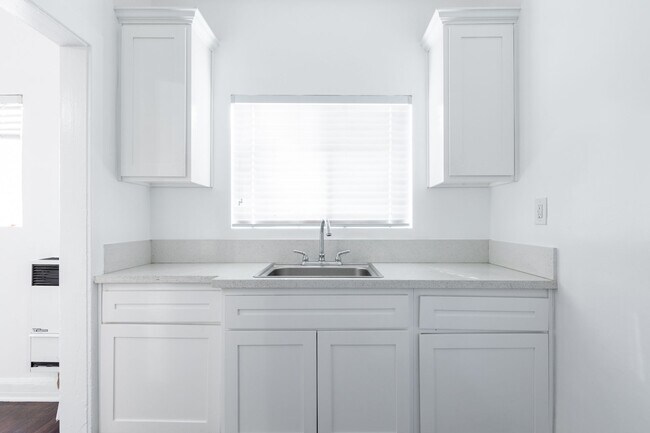 Foto del edificio - Charming and Affordable Studios