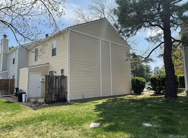 Building Photo - 9075 W Floyd Ave