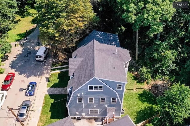 Building Photo - 91 Glen Rd