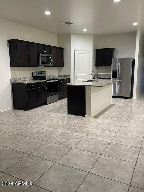 Foto del edificio - 4625 W Lemon Ave