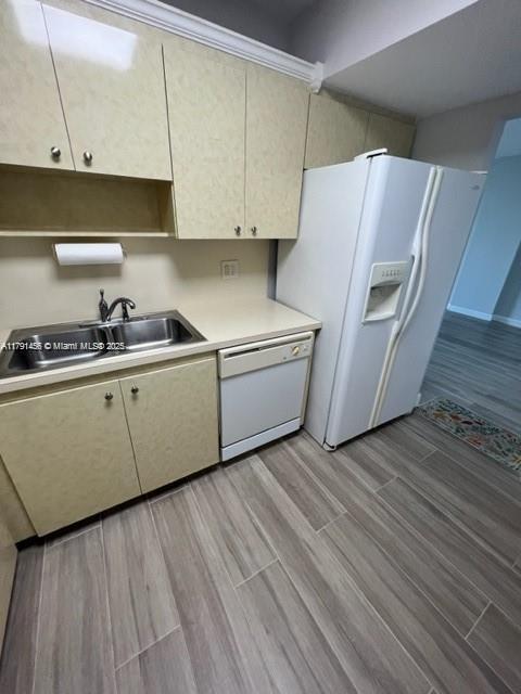Foto del edificio - 919 Hillcrest Dr