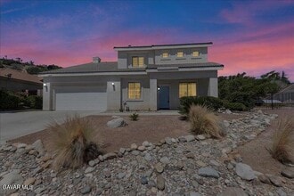 Building Photo - 40219 Peonza Ln