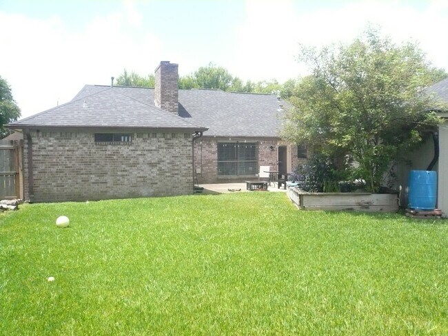 Foto del edificio - 2803 Green Fields Dr