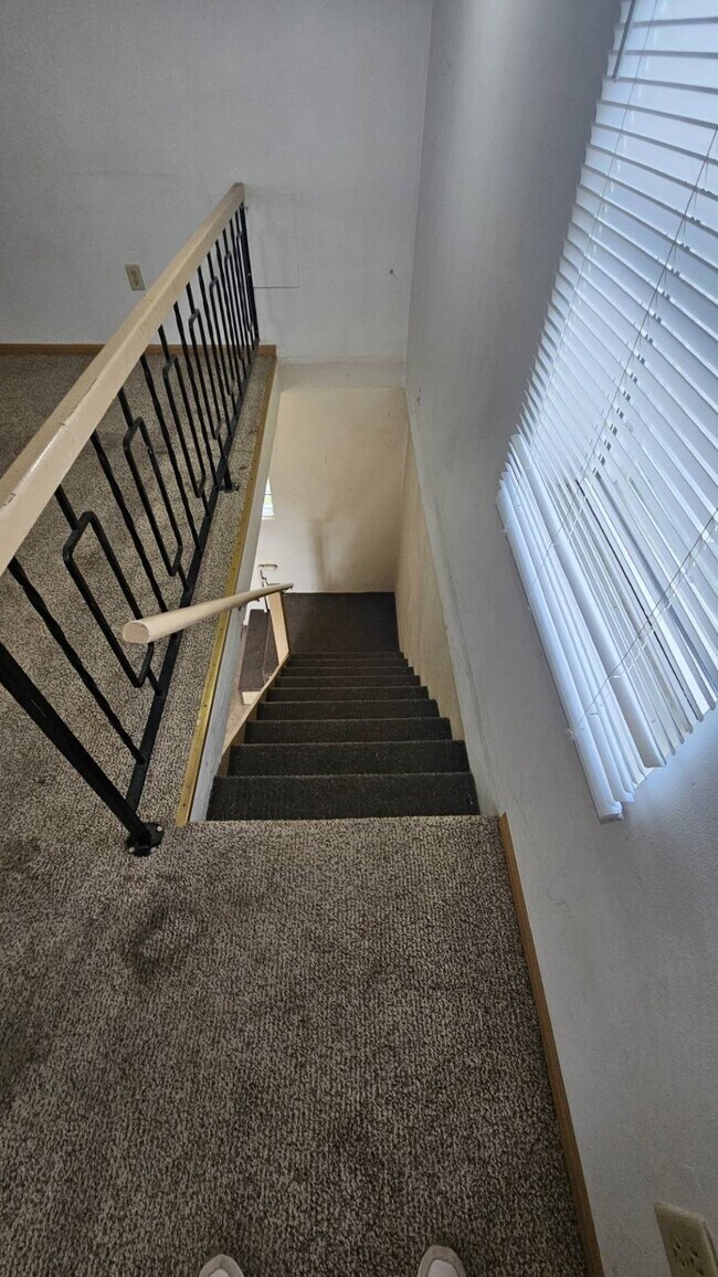 Foto del edificio - 6384 Oakwood Dr