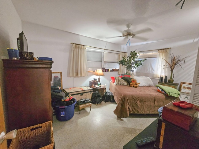 Building Photo - 2066 High Ridge Dr