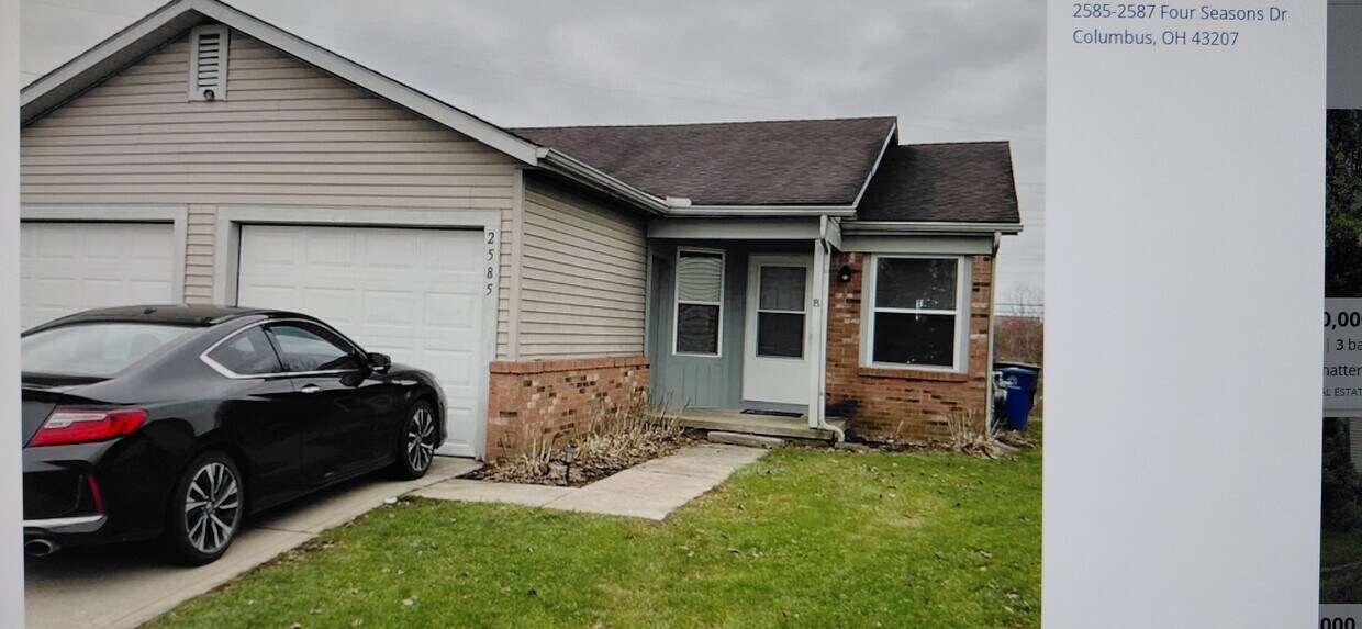 Primary Photo - 2585-2587 Four Seasons Dr