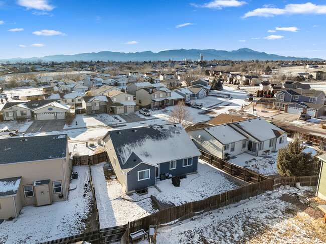 Building Photo - 8252 Hidden Pine Drive Colorado Springs, C...