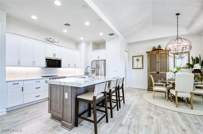 Foto del edificio - 6984 Saona CT