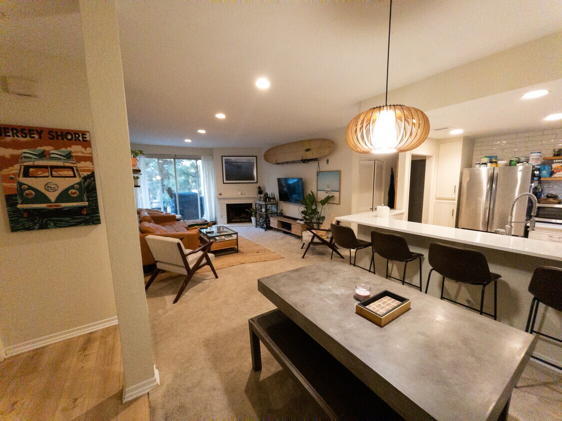Living Area - 8500 Falmouth Ave