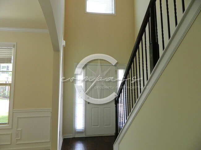 Building Photo - 5903 Krim Dr