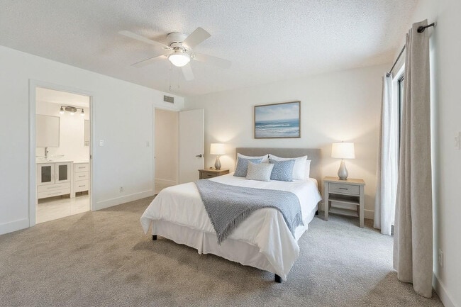 Foto del edificio - 2202 Lucaya Bend