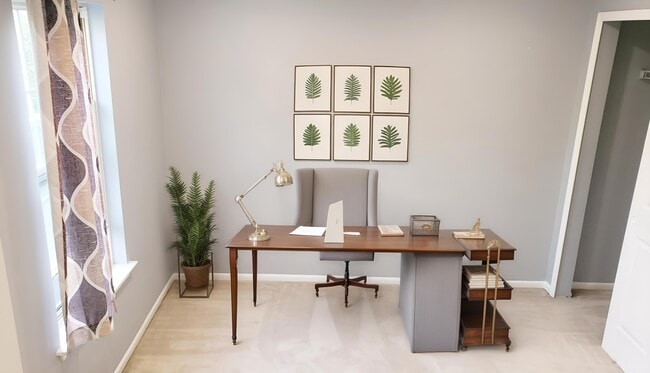 Building Photo - 6 Halstead Pl