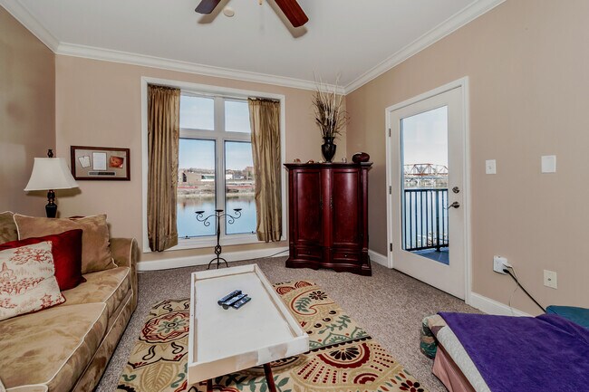 Foto del edificio - Luxury 3BR/2BA River Towne Condo - Available for FALL 2026 Only $2400/month!