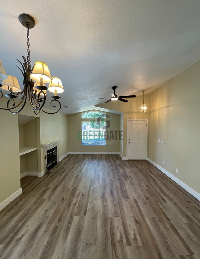 Building Photo - 1660 Etta Way