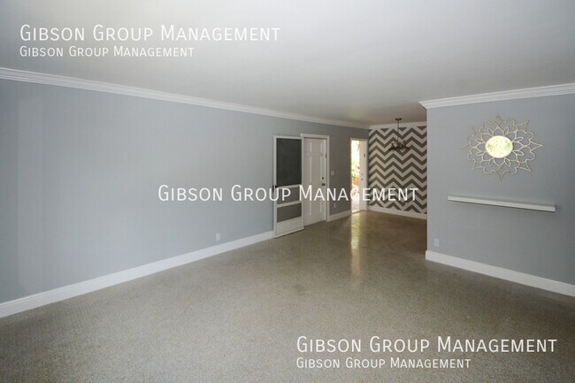 Photo - 806 NE 16th St Apartment