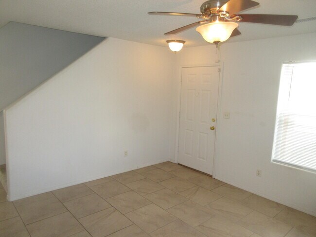 Building Photo - 3778 Cattle Dr