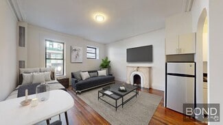 Building Photo - 39 E 65th St