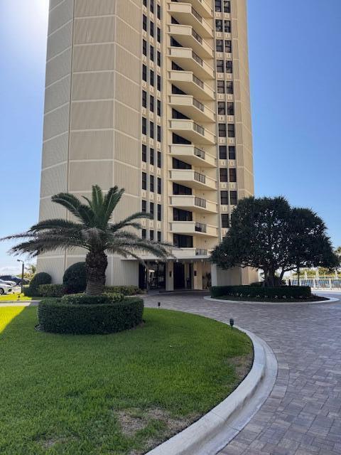 Foto del edificio - 2800 N Ocean Dr