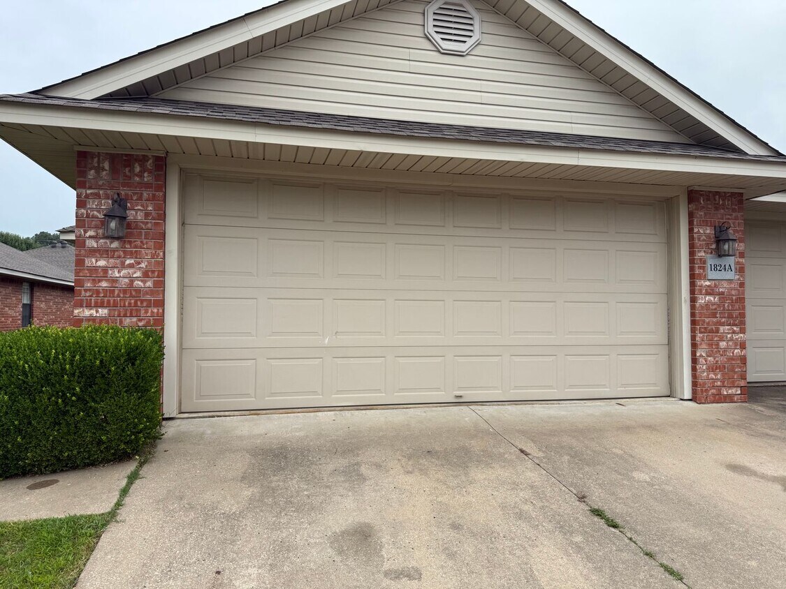 Foto principal - 1824 Wilder Ln