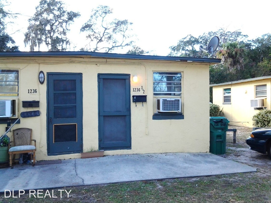Foto principal - 1236-1250 Graham Ave