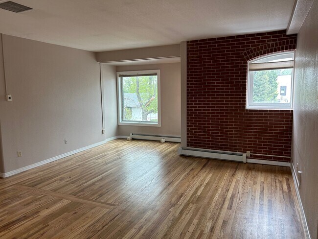 Building Photo - 1701 S Tejon St