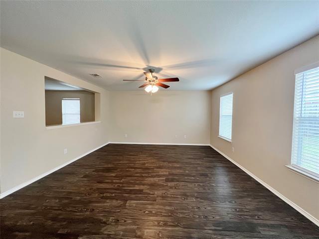 Foto del edificio - 912 Bee Creek Ln