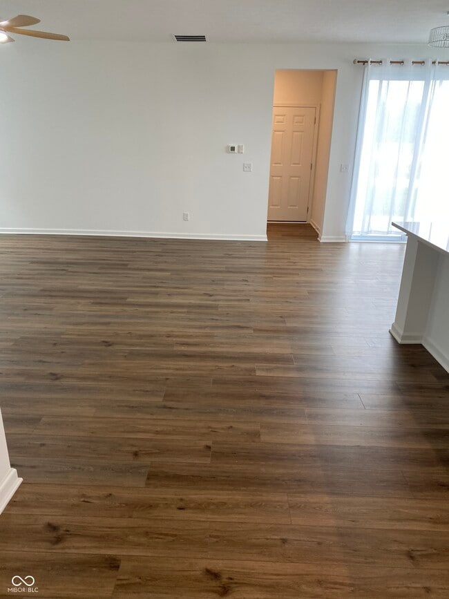 Building Photo - 9234 Anthem Ave