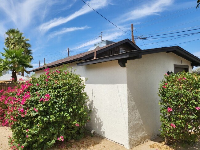Building Photo - RePropSolution Clifton Sadler