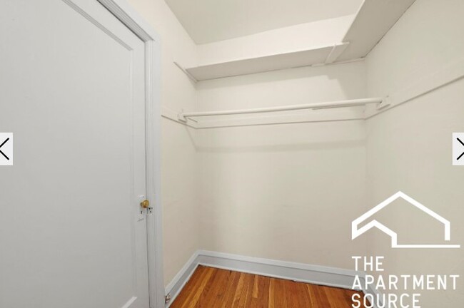 Foto del edificio - 3304 W Schubert Ave