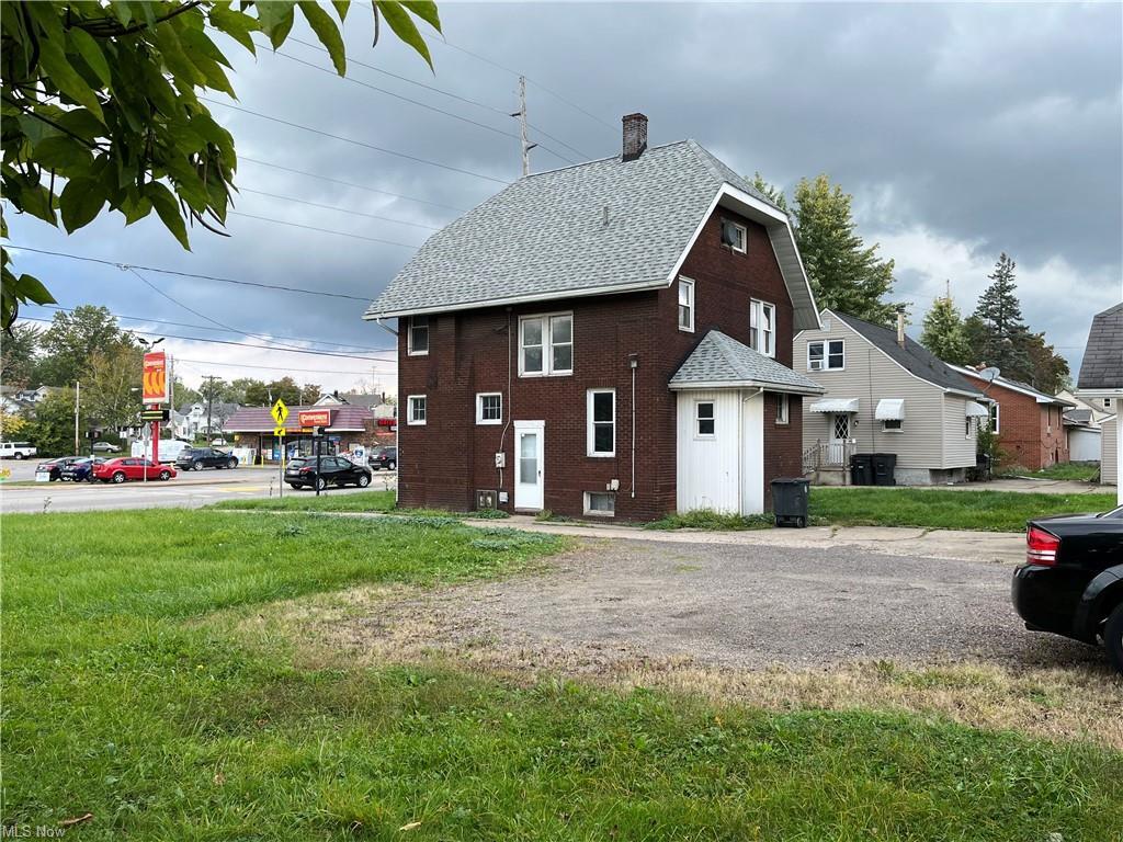 Building Photo - 1410 Elm Rd NE
