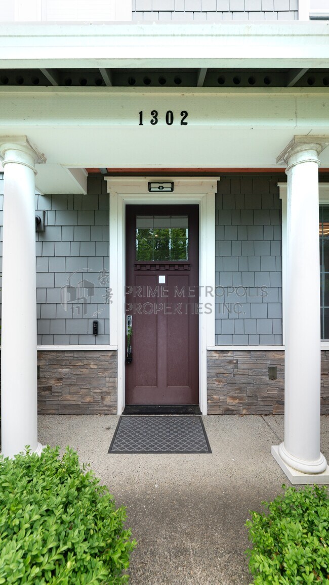 Foto del edificio - 1302 Pine Crest Cir NE