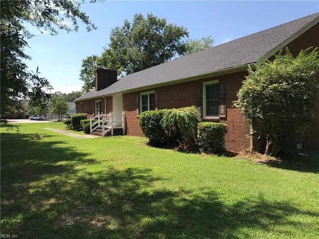 Building Photo - 2 bedroom in Chesapeake VA 23322