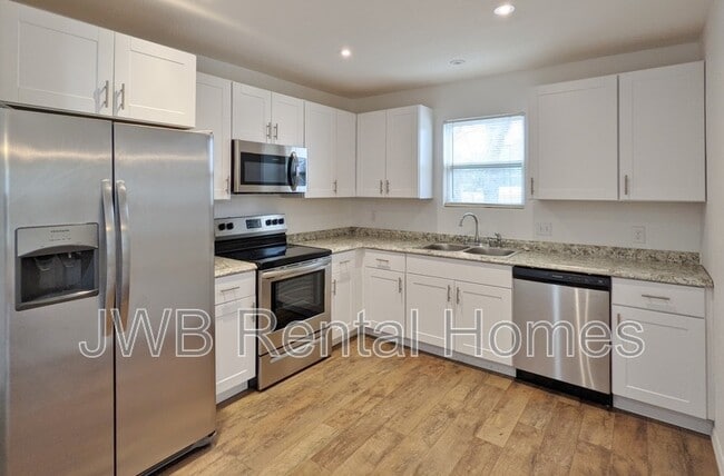 Building Photo - 3112 Rayford St