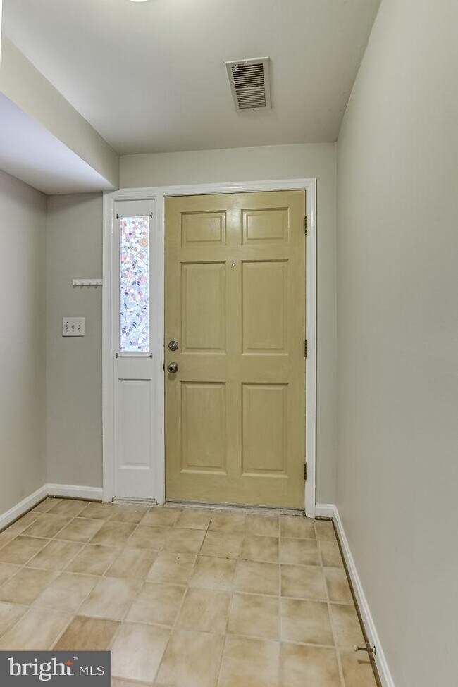 Foto del edificio - 617 N Piedmont St