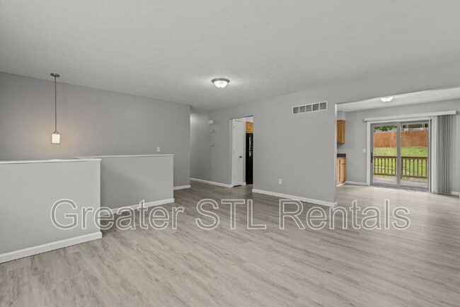 Foto del edificio - 4153 McClay Rd