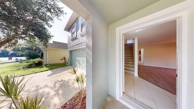 Foto del edificio - 4 Bedroom /2.5 bath Spacious Home In Sanfo...