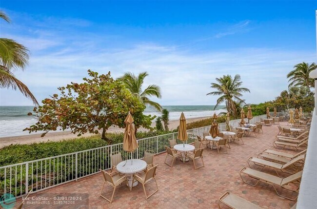 Foto del edificio - 4250 Galt Ocean Dr