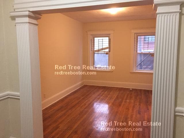 Building Photo - 1334 Commonwealth Ave