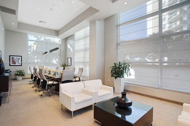 Foto del edificio - 3101 S Ocean Dr